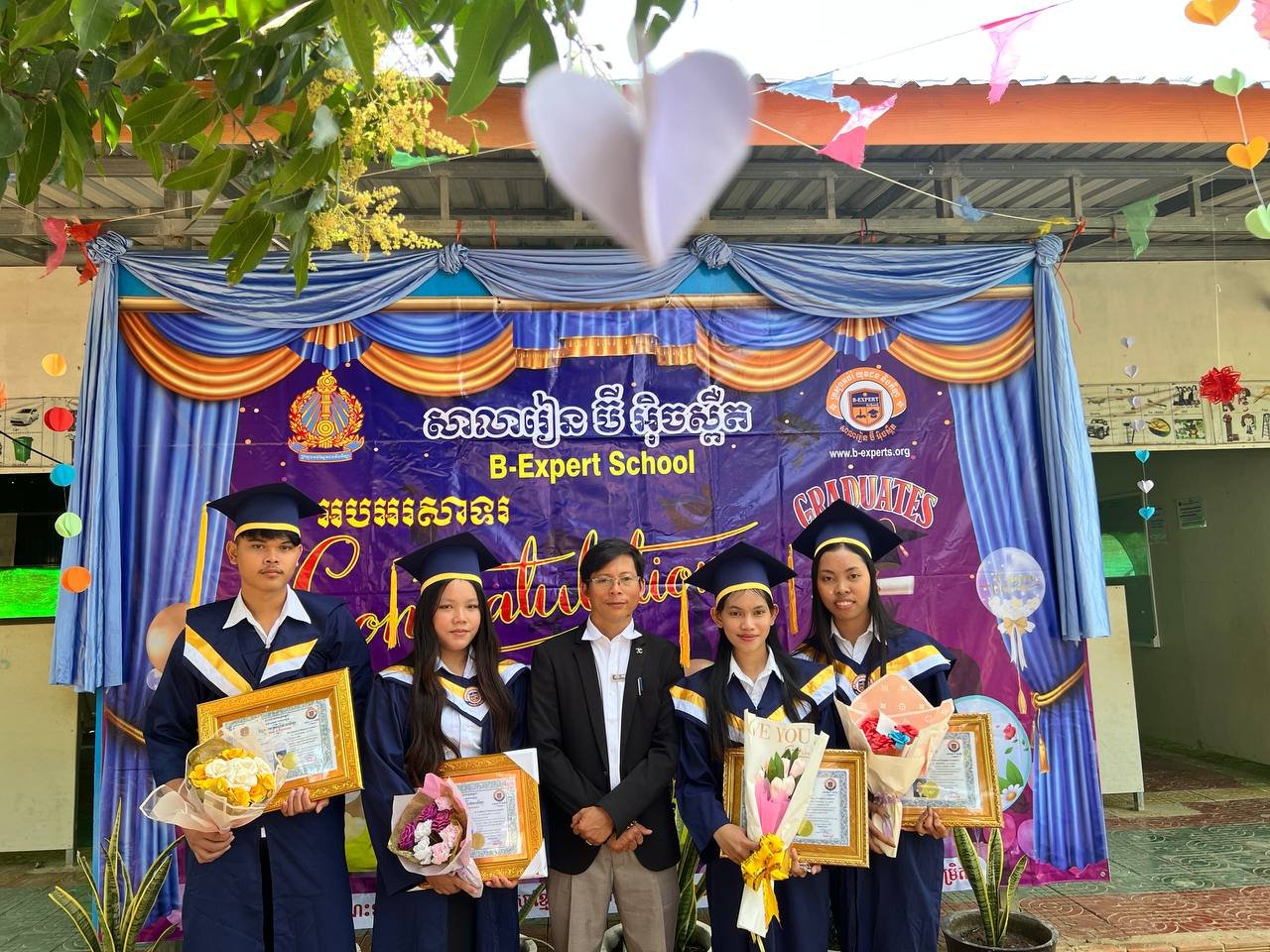 B-Expert School